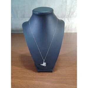 925 sterling silver dove pendant necklace 19 Inch Long Acid Tested